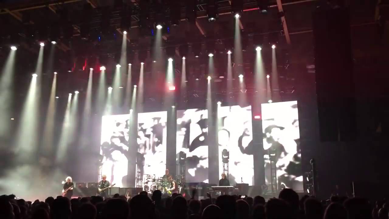 The Cure - 100 Years ( Chicago 6/10/16)