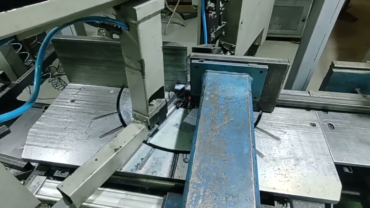 Trennjaeger 3 axis CNC Bandsaw - LinuxCNC retrofit