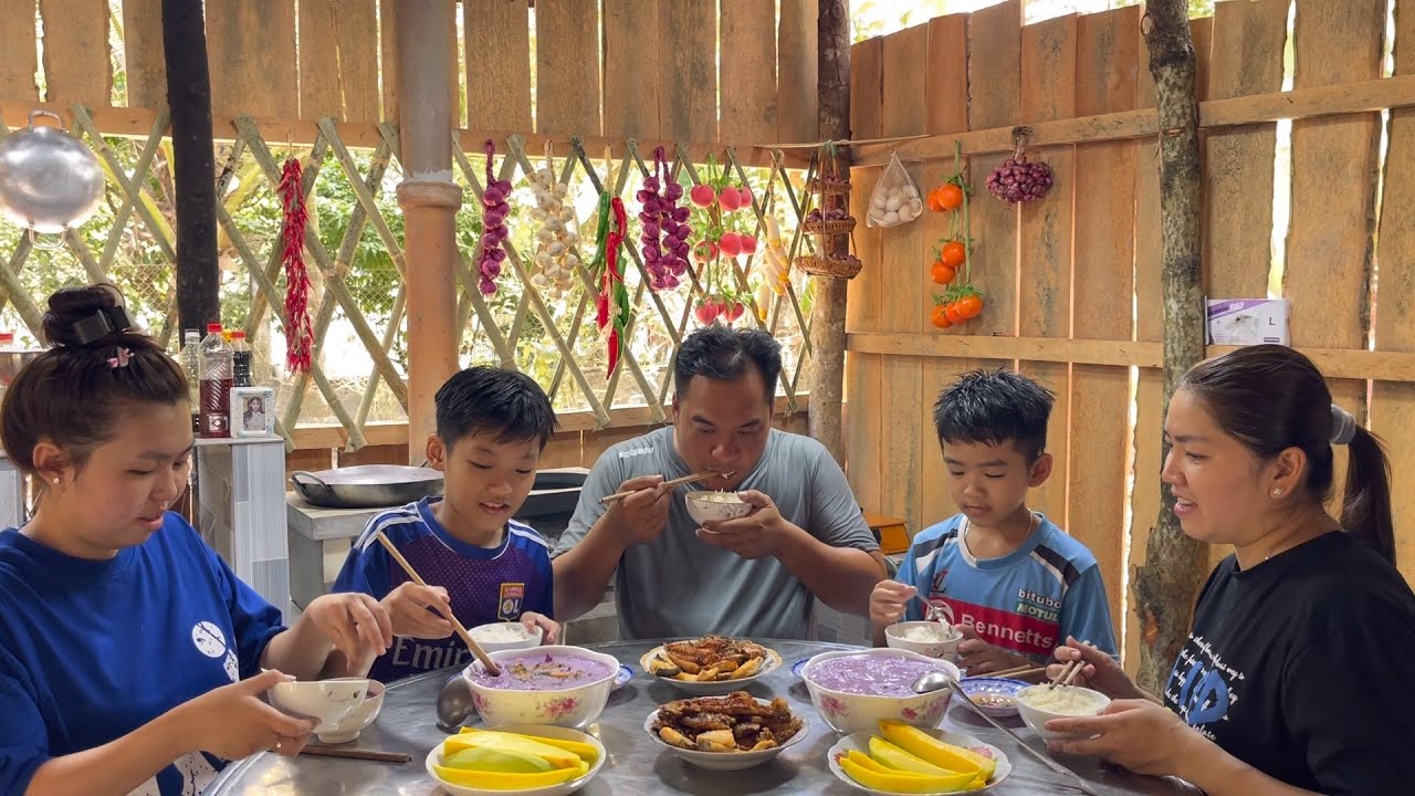 Mỏi Lần Nấu M&oacute;n N&agrave;y L&agrave; B&eacute; Vy Ăn Thế Cơm-Bữa Cơm Ngon Qu&ecirc; Em |Atml