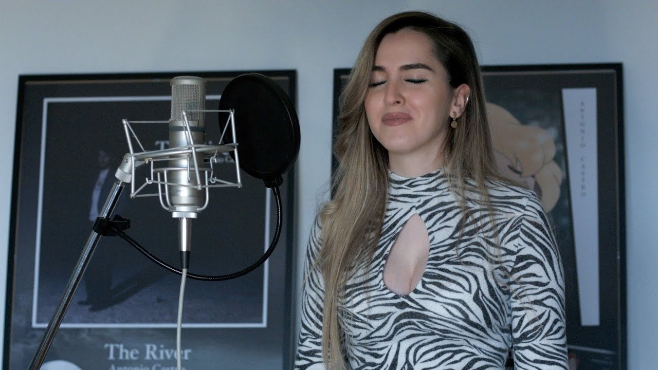 Búscate Un Hombre Que Te Quiera (El Arrebato) - Candelas Molina (Versión Acústica)