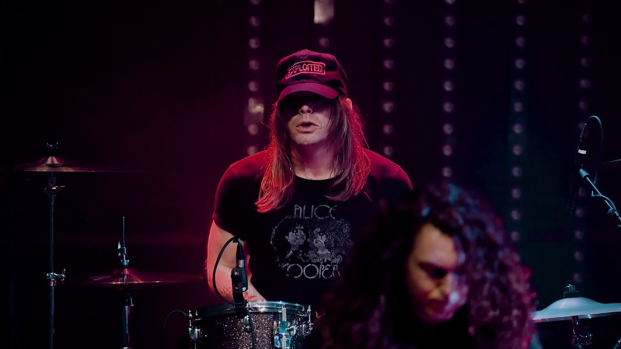 Entombed - Clandestine/Malmo DVD Act 2