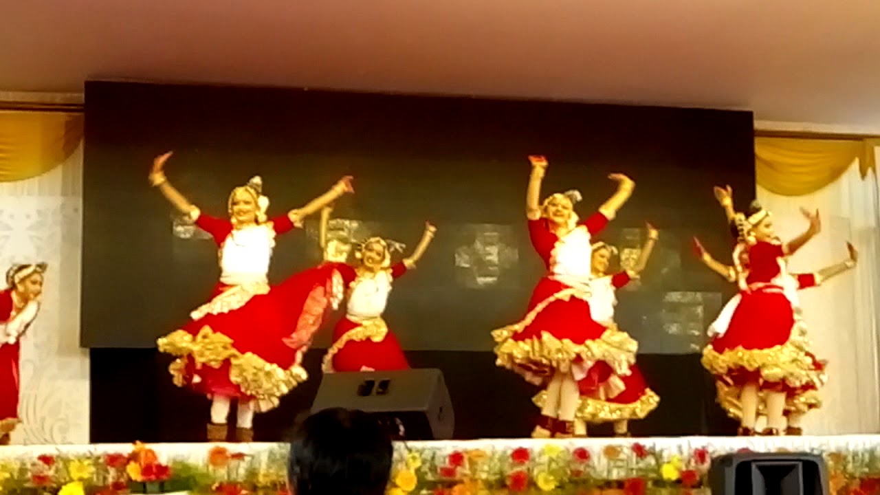 Madurai Meenakshi 2nd prize in CBSE state kalotsav(Dr Gr Public School)