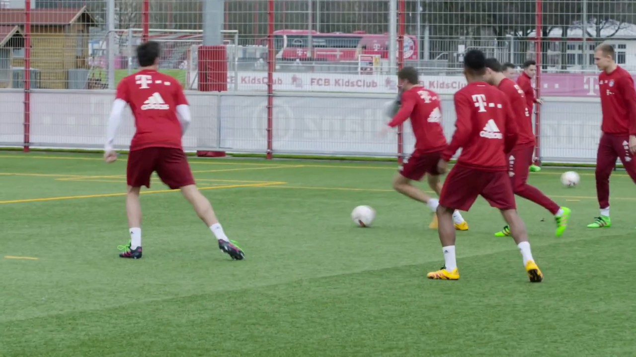 Calling The Shots feat  Thomas M&uuml;ller    adidas Football Full HD,1080p