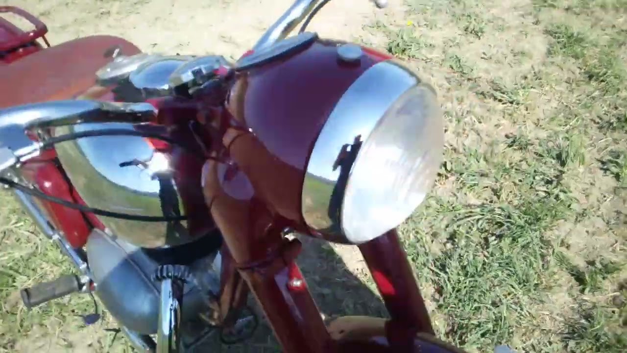JAWA 250 -11 Pérák 1
