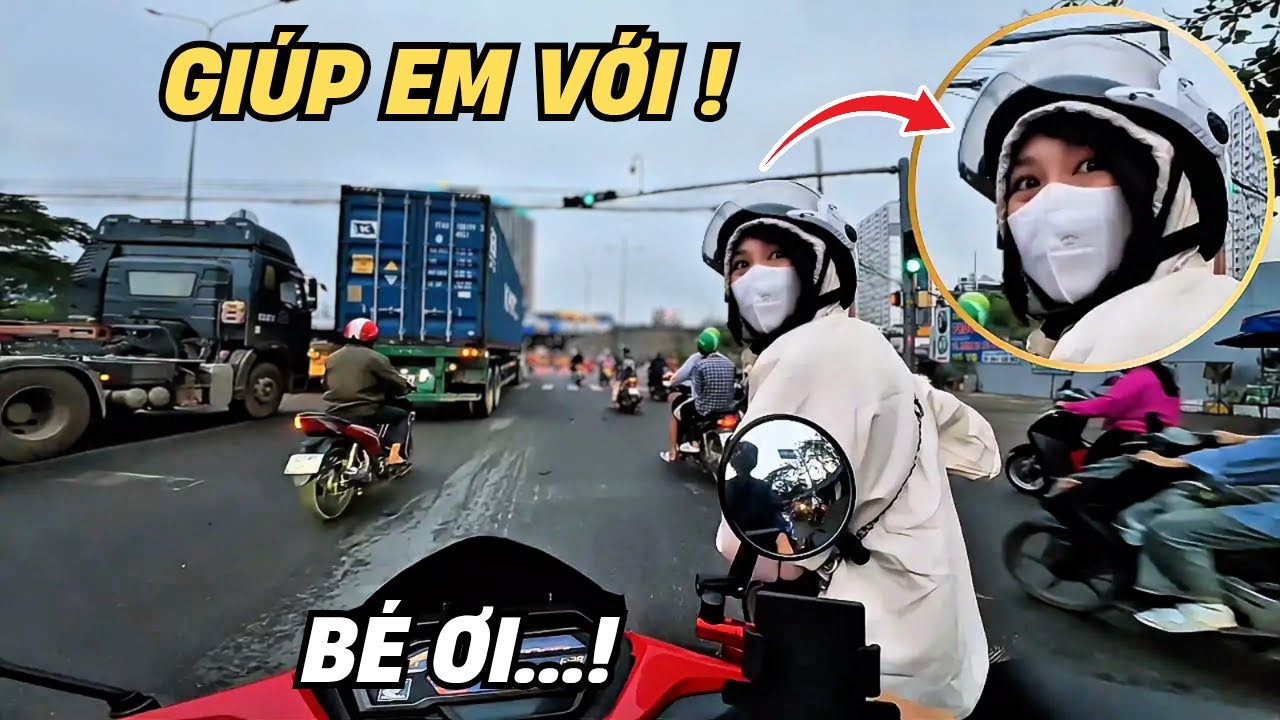 Bất ngờ xe em gái gặp sự cố lúc dừng đèn đỏ nhìn em lo lắng mà thương quá