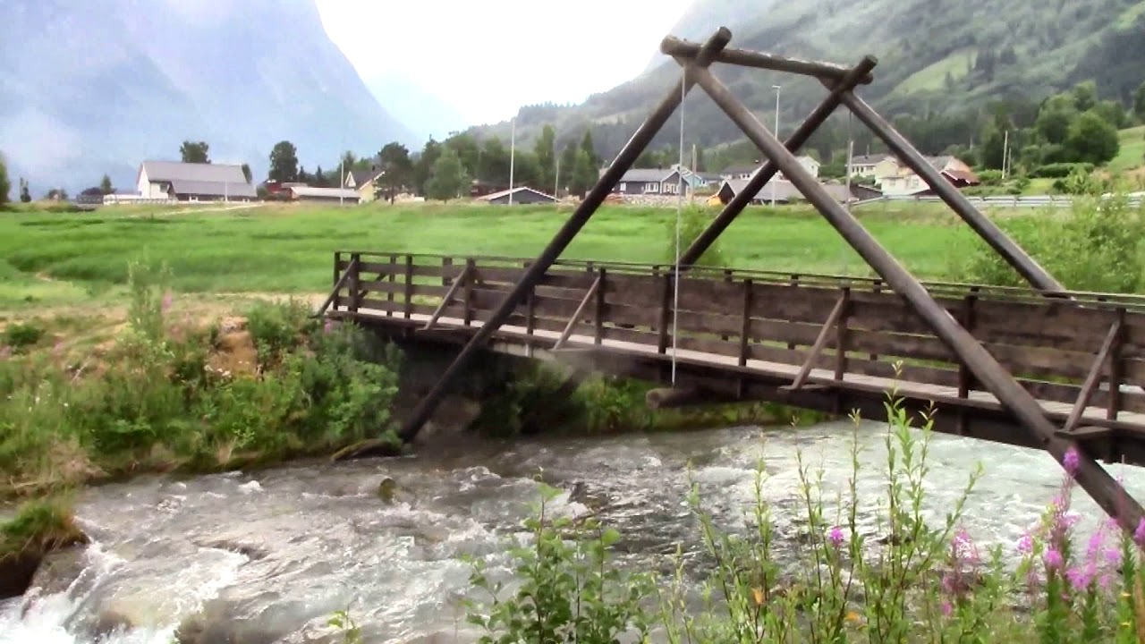 Hjelle - Oppstrynsvatnet - Stryn - Innvikfjorden - Loen - Lovatnet (Noorwegen) 17 juli 2018
