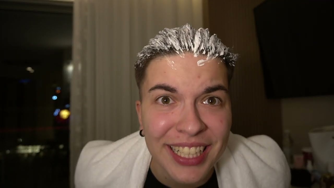 PRZEFARBOWAŁAM WŁOSY W HOTELU!