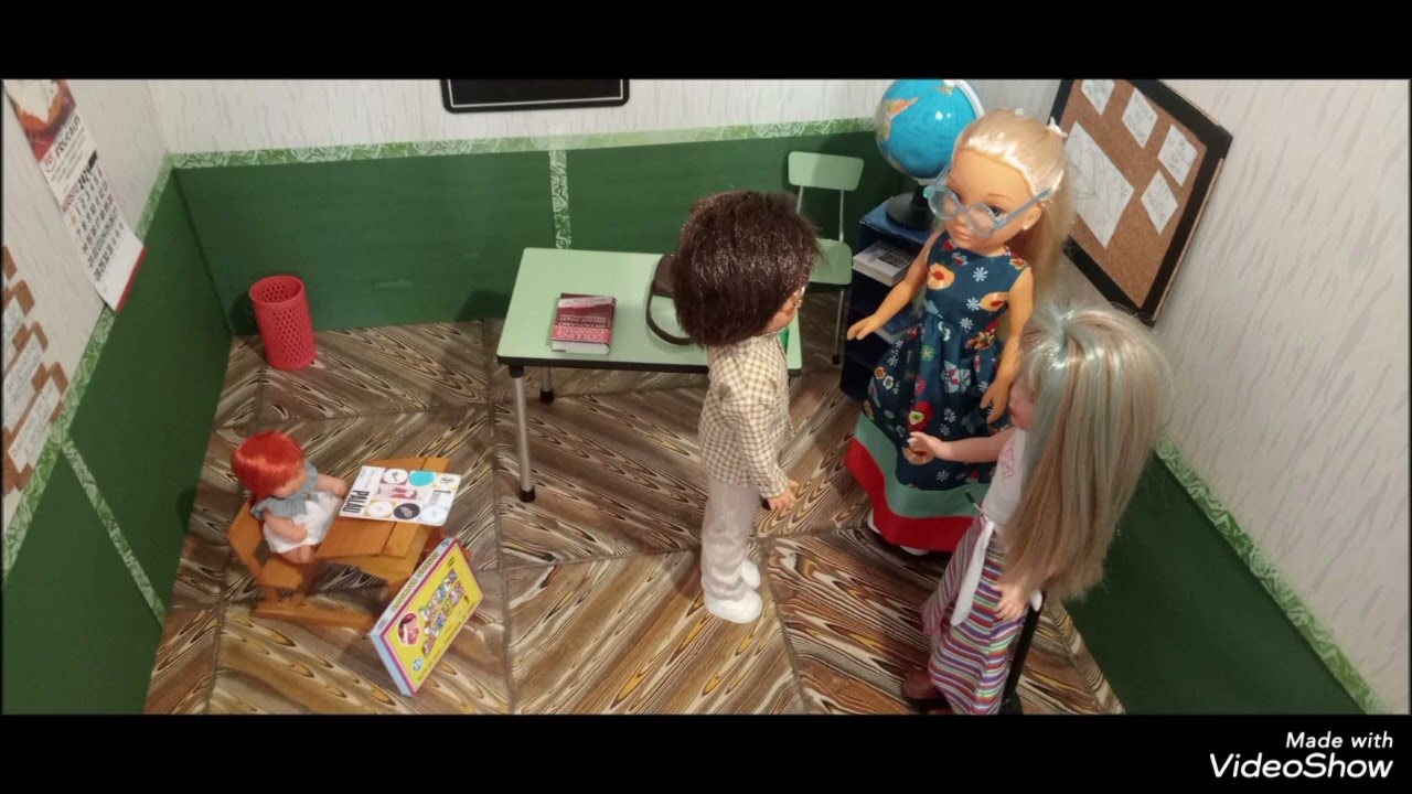 Preparándose para el cole. Reunion con los profes y Visita de Nemo el Señor Inspector
