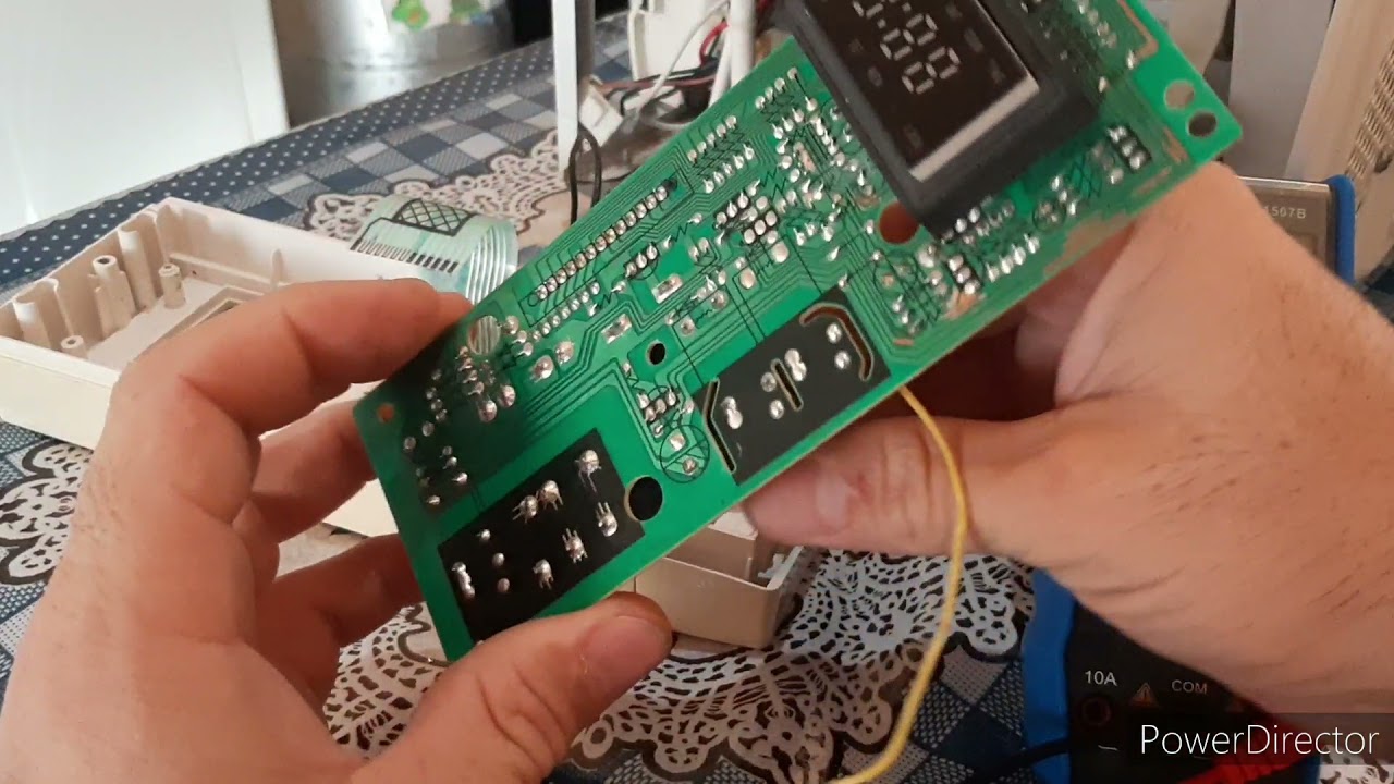 micro-ondas  philco  gira o prato au abrir a porta 🤷‍♂️