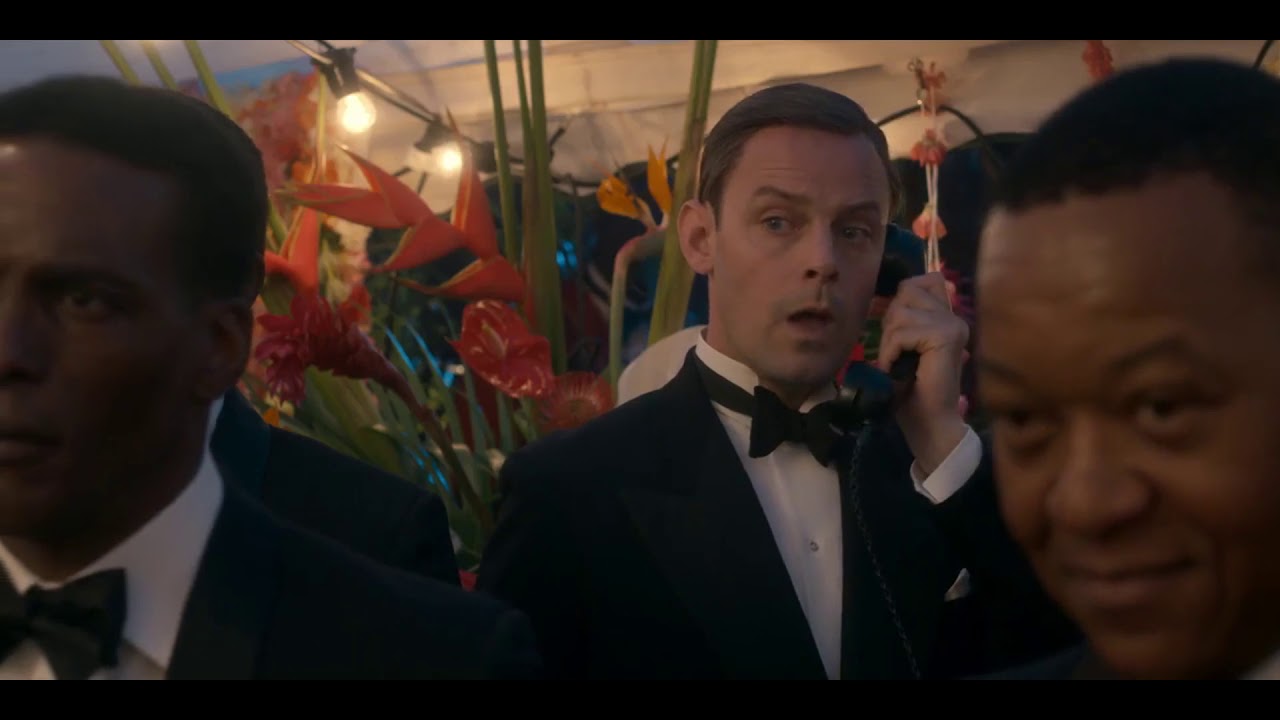 The Crown - Dancing Queen Scene