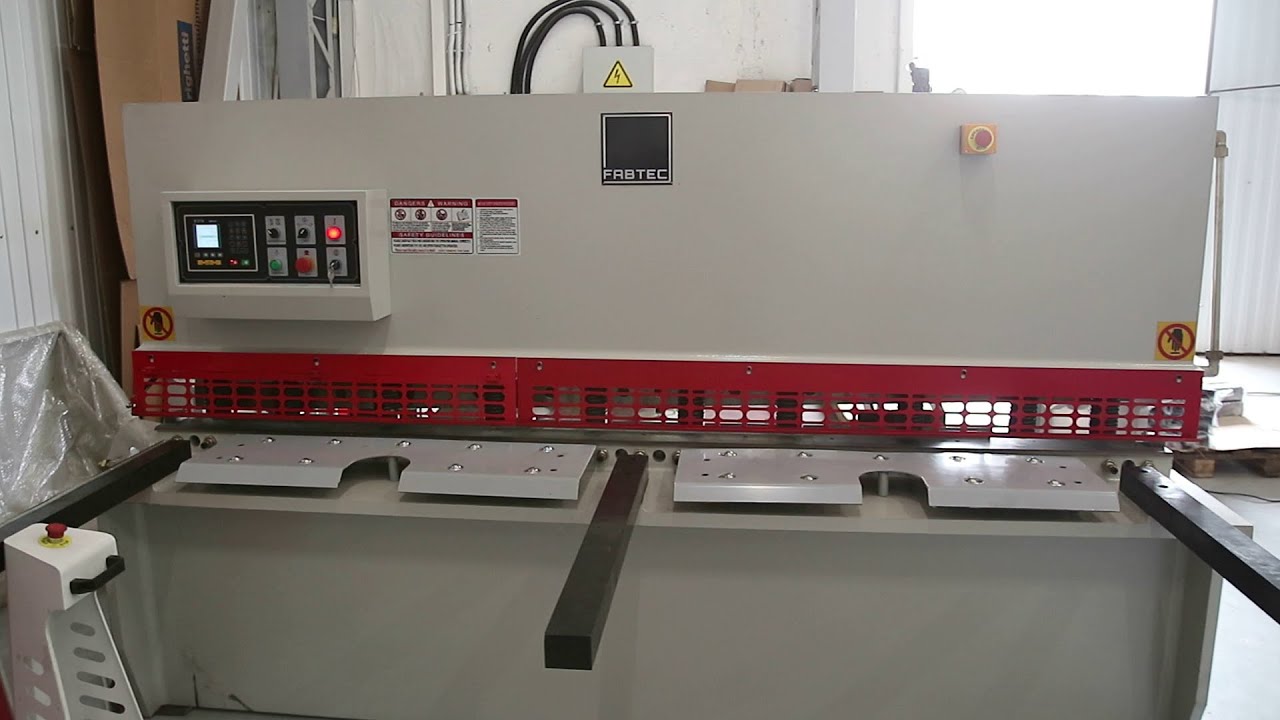Гидравлическая гильотина Fabtec QC12Y - 6x2500