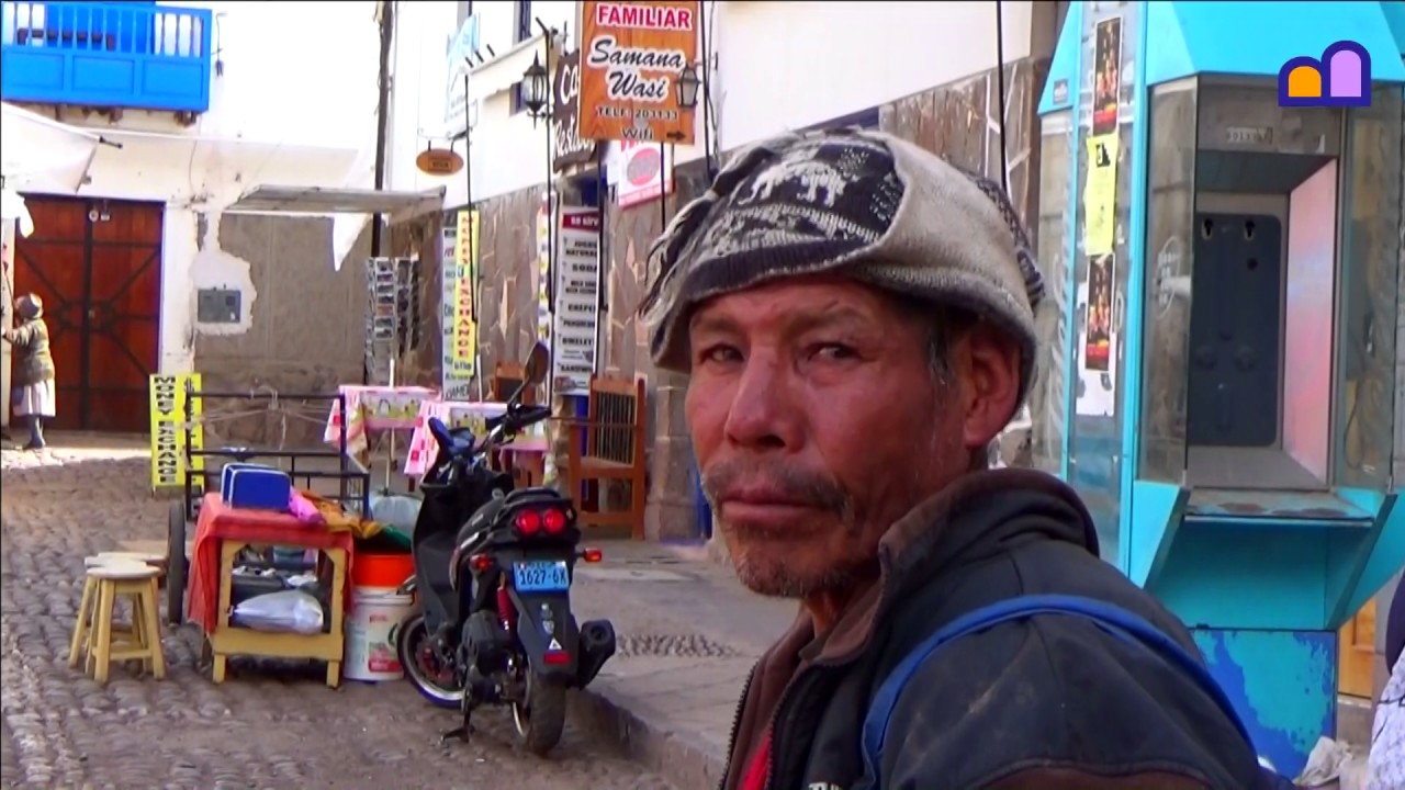 Peru - Sunday Morning Market in Pisac