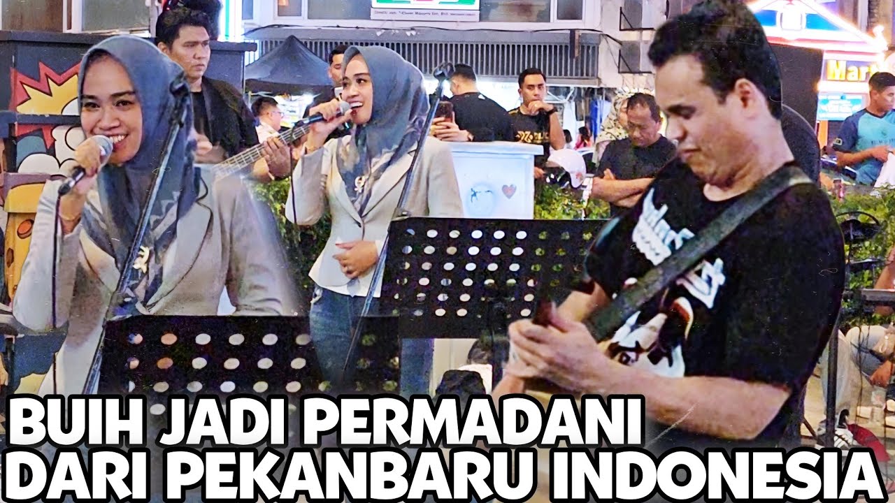 Penonton Bersorak Bila Dengar Vocal Pelancong Dari Pekanbaru Menyanyi Lagu Buih Jadi Permadani