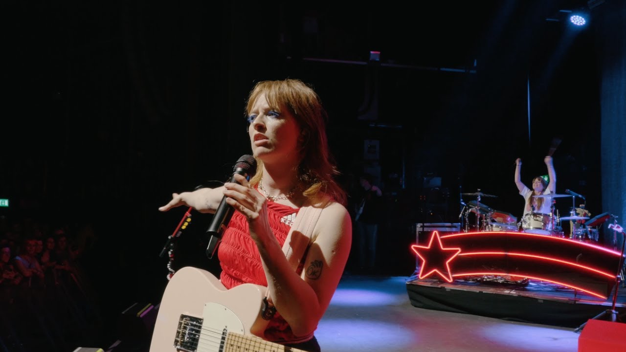 Orla Gartland - Backseat Driver (live in London)