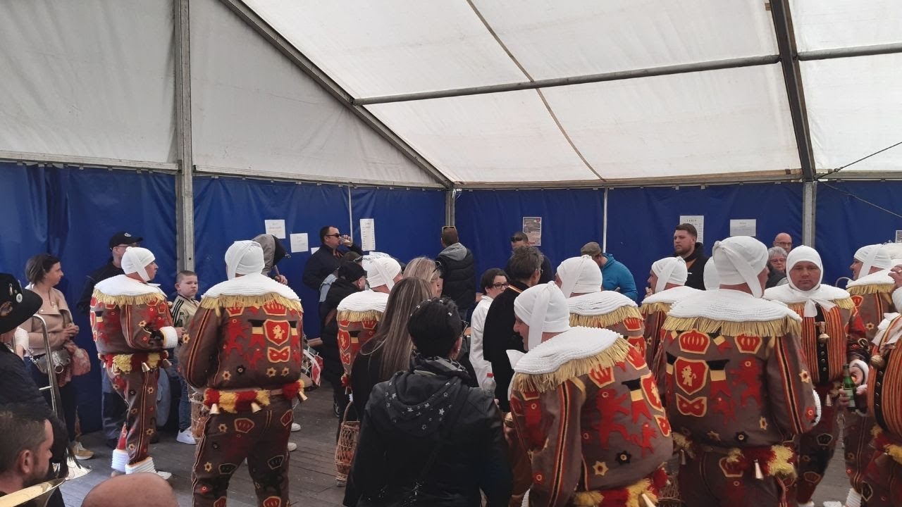 carnaval Epinois 2022 - Les amis de la Drève à Epinois - chapiteau Chez Brigitte - folklore belgium