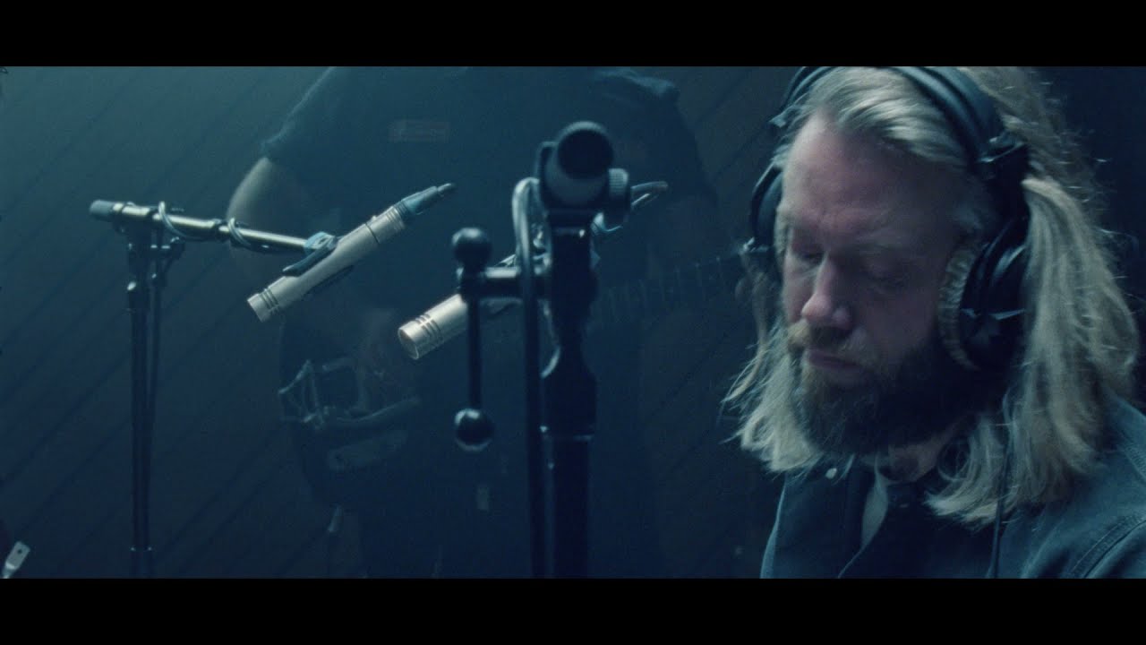 Tom Ashbrook - Solitudes [Live At Parr Street Studios] (Official Video)