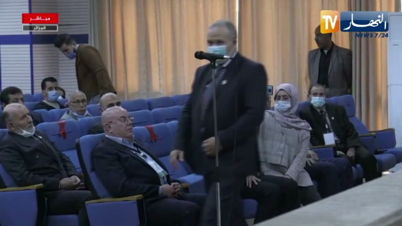 أعضاء السلطة الوطنية المستقلة للإنتخابات يؤدون القسم القانونية