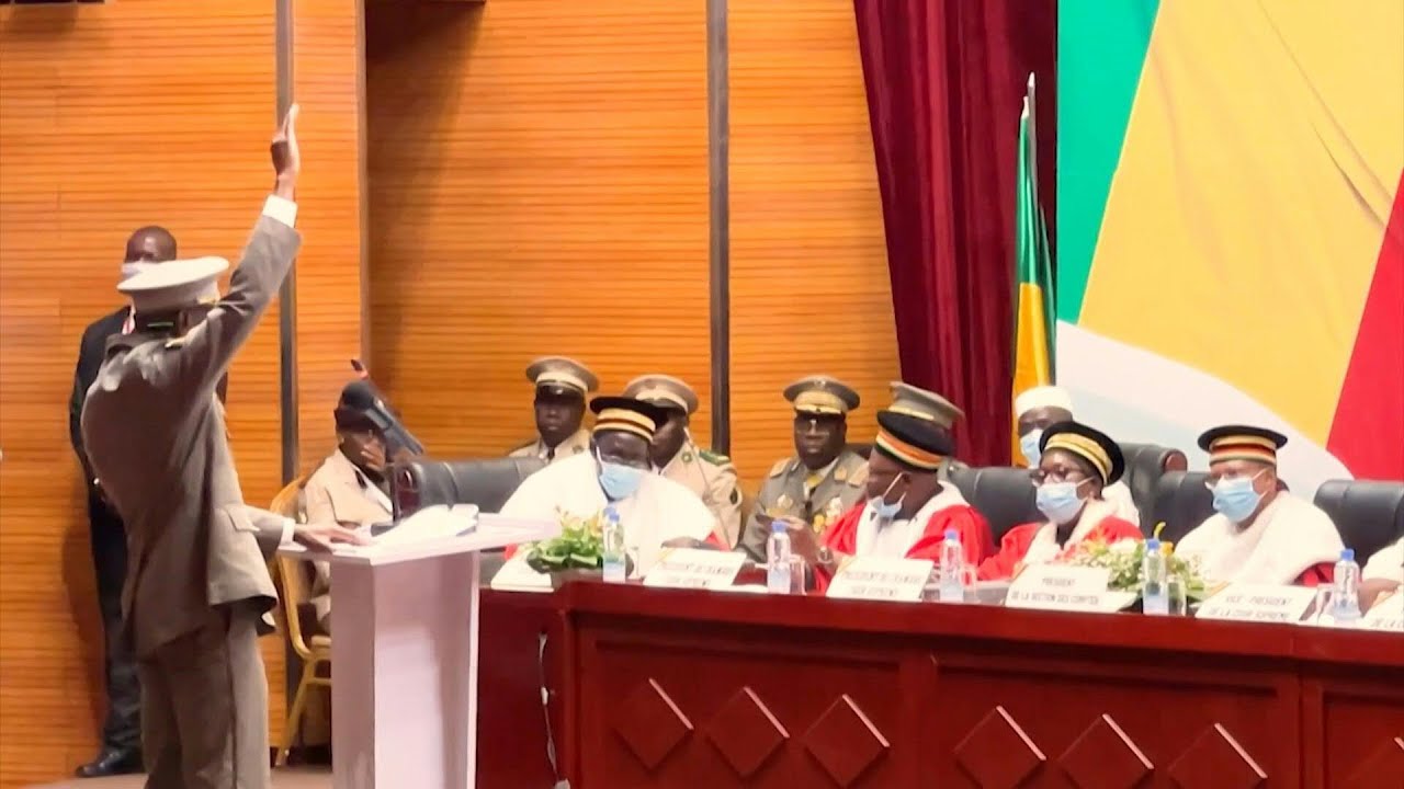 Mali: Assimi Goïta prête serment comme président de la transition | AFP Images
