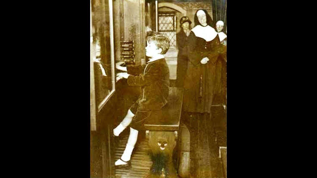 Three Organ Pieces: J. Christoph Bach, Christian Pezold and Noel Jones