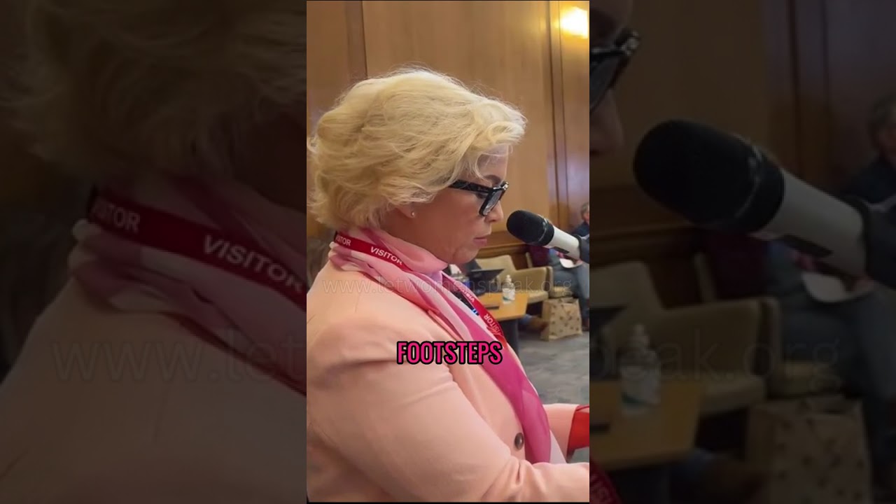 Сегодня утром в Совете Уилтшира. #ПустьЖенщиныГоворят