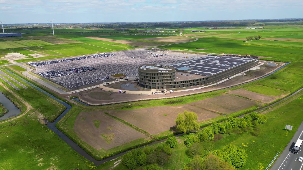 Brekupa's state-of-the-art werkplaatsinstallaties bij Van Mossel Automotive in Waalwijk