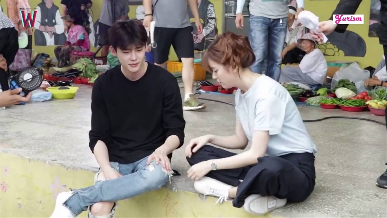 [FMV Sweet Moments] Lee Jong Suk & Han Hyo Joo - What Should We Do?