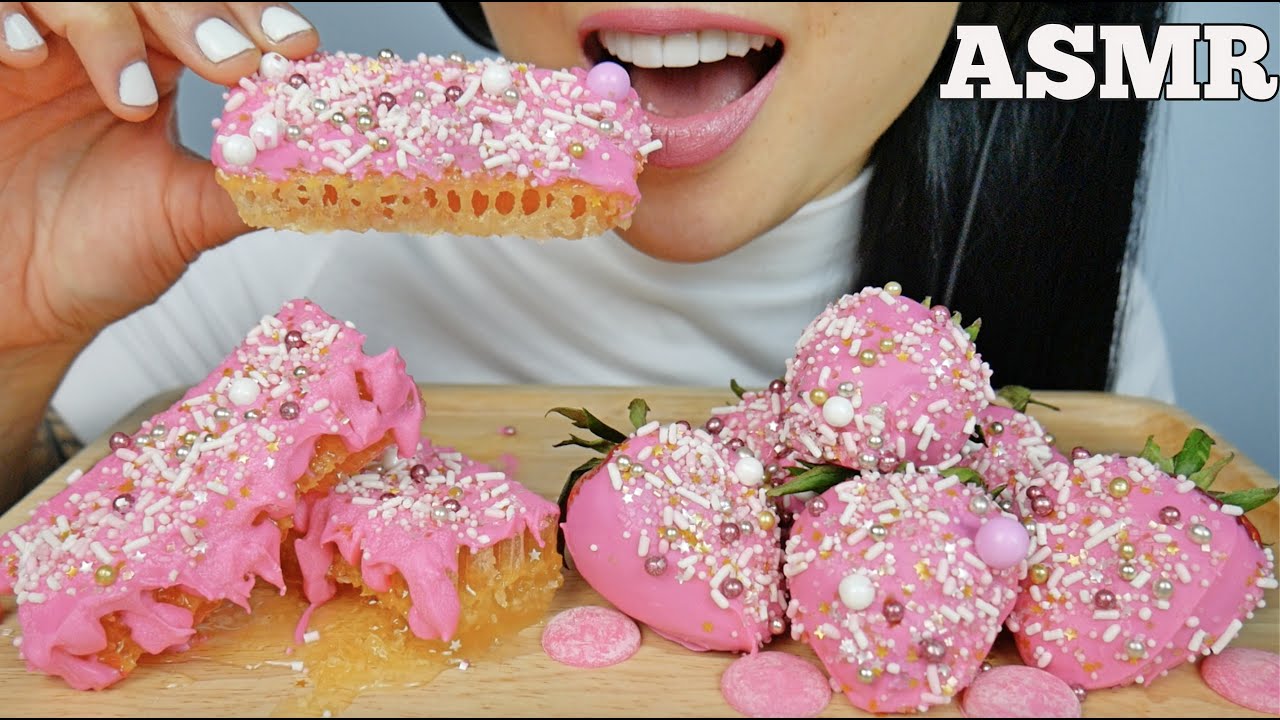 ASMR HONEYCOMB + STRAWBERRY COVERED PINK CHOCOLATE (EATING SOUNDS) NO TALKING | SAS-ASMR
