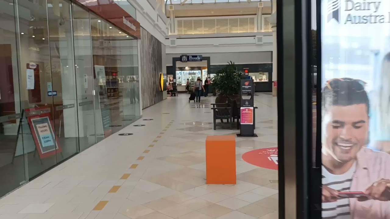 Train ride from Oak Park to Broadmeadows, then, walk around Broadmeadows Plaza. Please  subscribe.