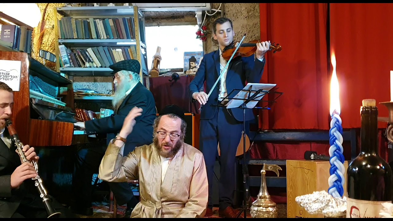 במוצאי יום מנוחה ברסלב klezmer
