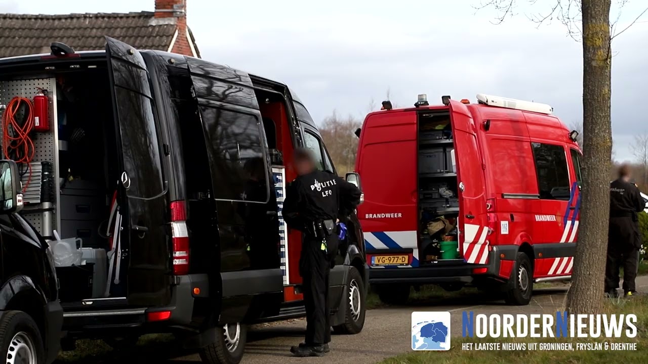 Tientallen vaten chemicali&euml;n aangetroffen in woning in Drachtstercompagnie; politie start onderzoek
