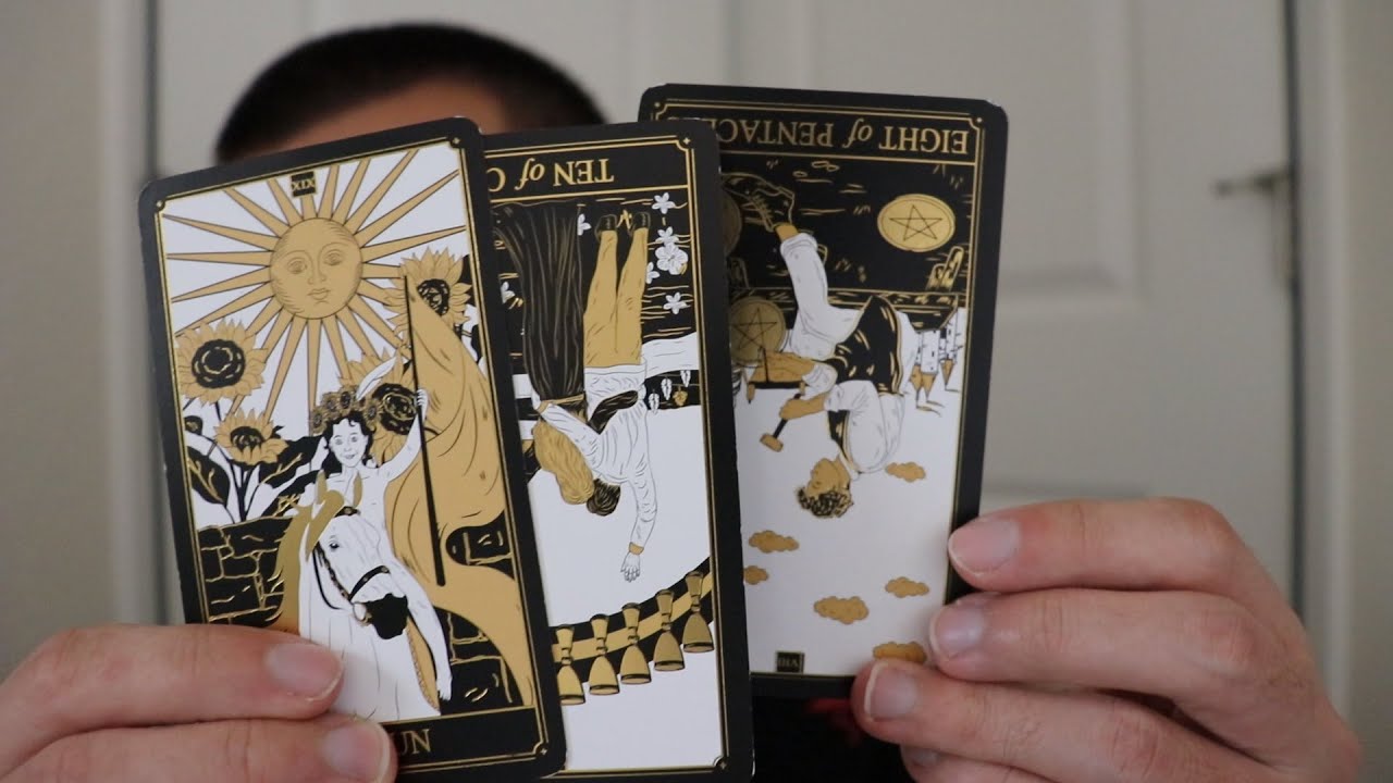 Showing You How to Read the Tarot Cards (ASMR)