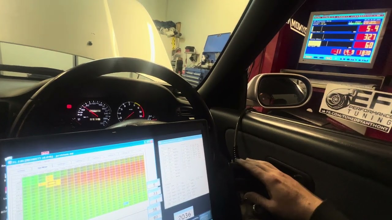 R33 GTR on Dyno being tuned with a Apexi Power FC - POV