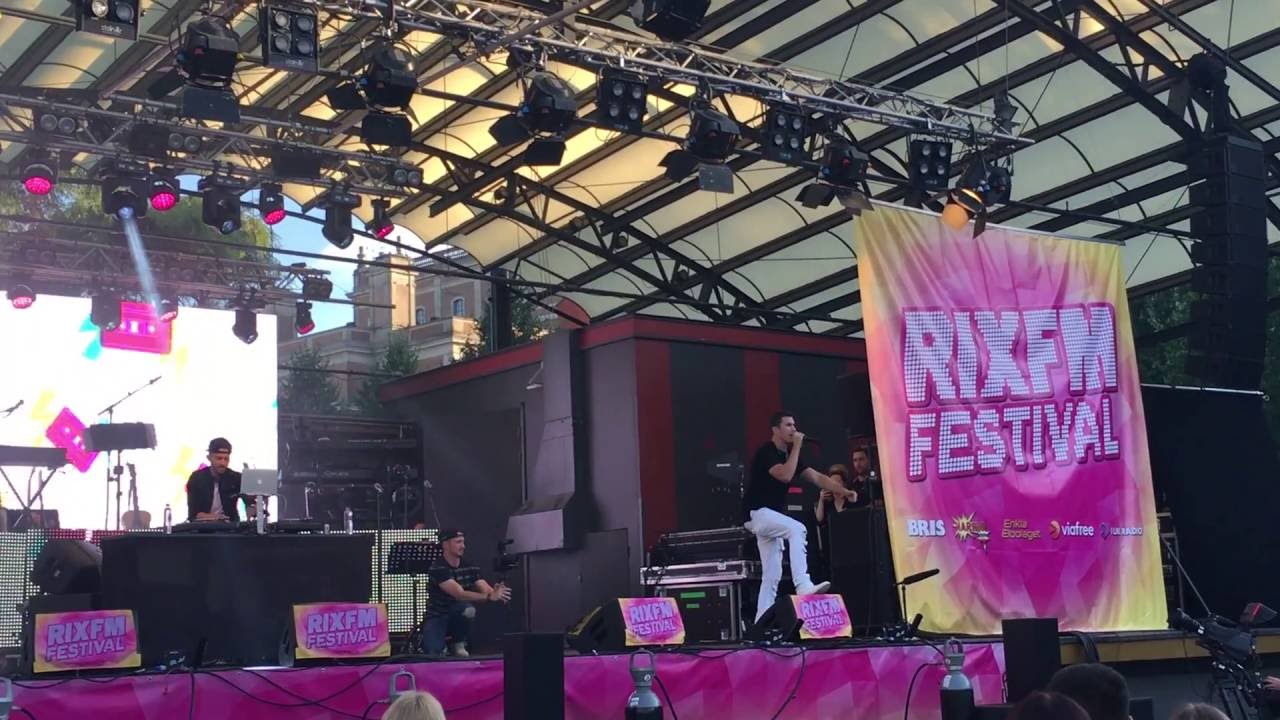 Timeflies – Once In A While [Live at Rix FM festival, Stockholm]