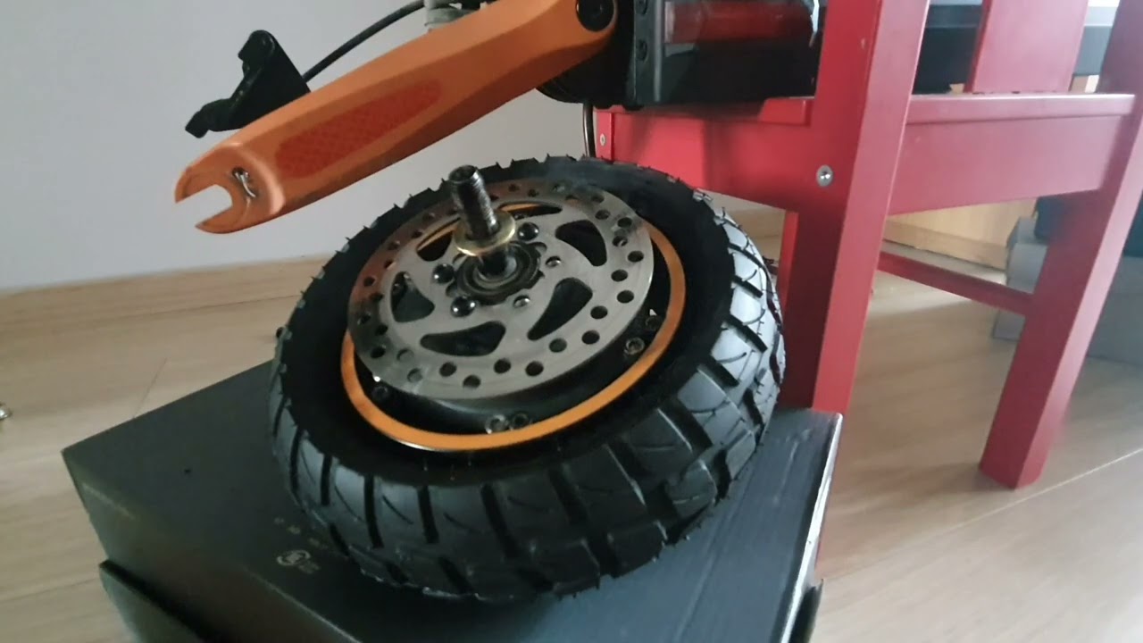 wymiana opony i dętki w Hulajnodze Kukirin G2 PRO
