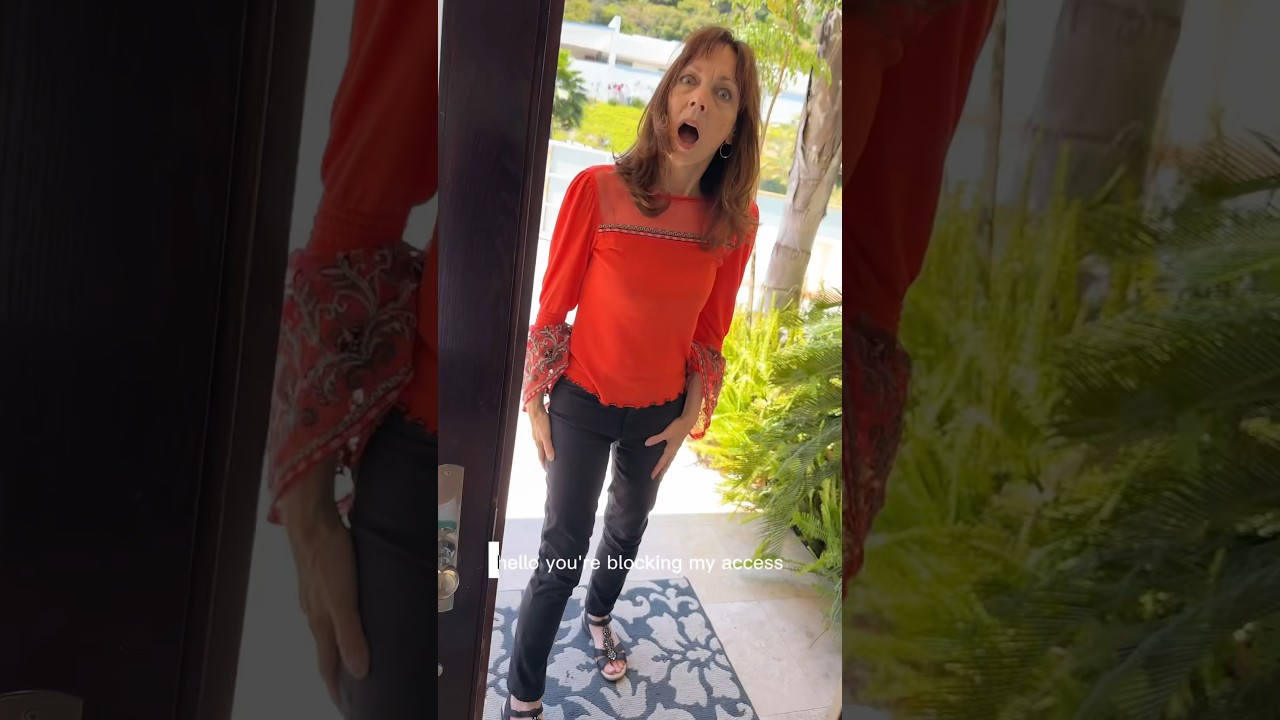 Crazy Lady won&rsquo;t stop knocking!! 😱🤯 #shorts