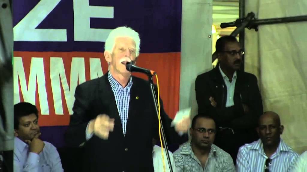 Extraits du discours de Paul Bérenger au meeting du Remake 2000 à Ste-Croix le 30 Août 2013