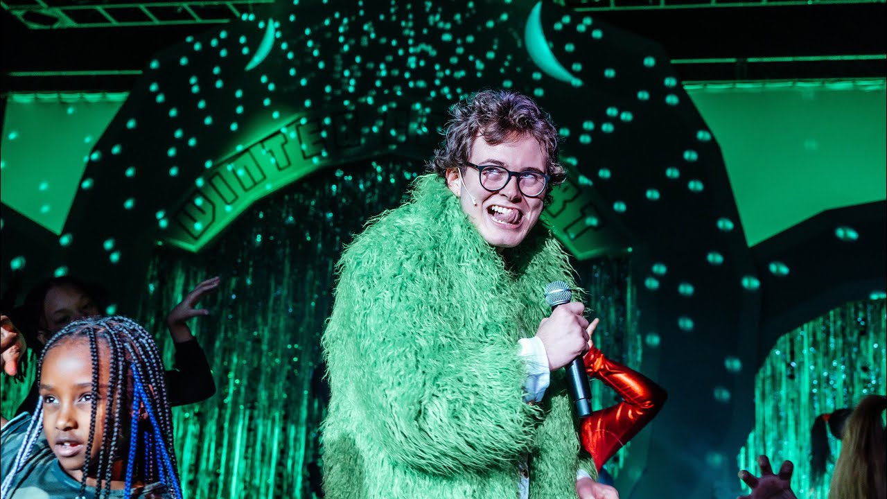 Where Are You Christmas/Grinch 2000