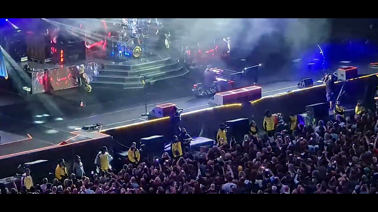 Guns and Roses - November Rain