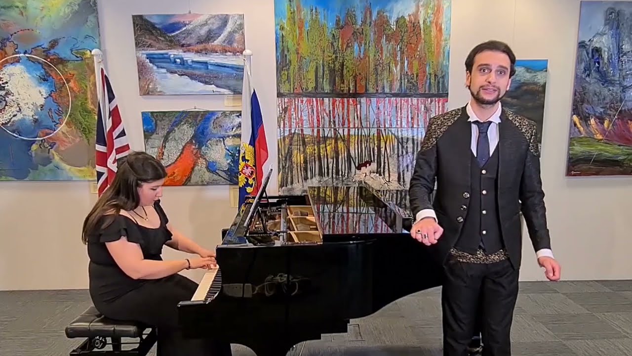 J.Haydn Die Schöpfung-The Creation Mit Würd und Hoheit ... Tenor Sipan Olah, Piano Maria Palazian