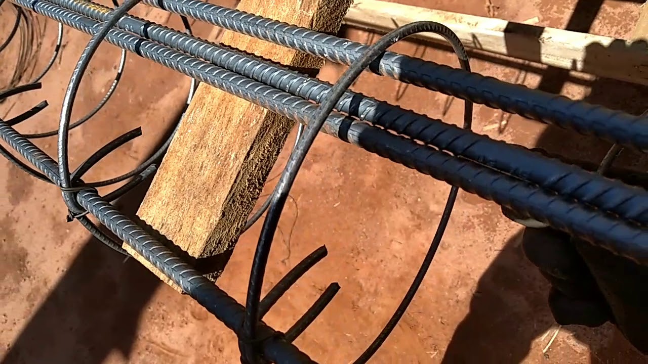 amarrando ferragem das estacas