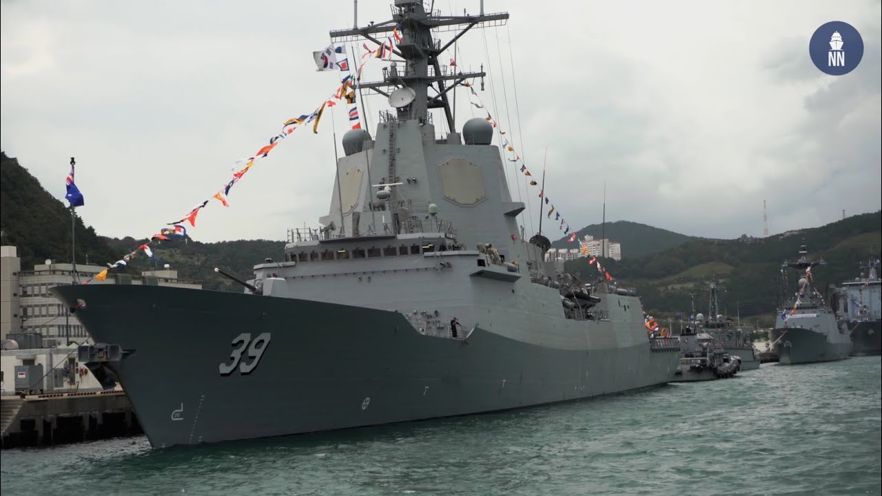 ROK Navy Busan Naval Base - ROKS Choi Young, ROKS Soyang, HMAS Hobart & ROKS Jung Ji