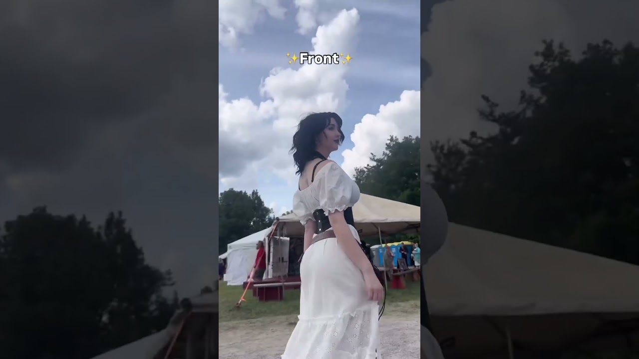 How is the outfit? 😘.#Witch #witchgirl #renfaire #goth #medievaldress