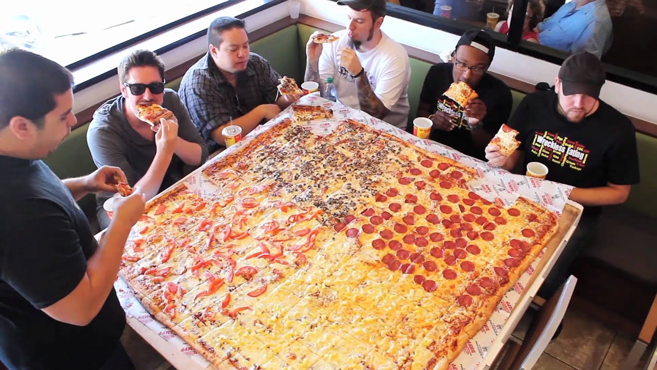 Competitive Eaters Versus Wreckless Eaters in Big Mama's & Papa's Pizzeria's 54