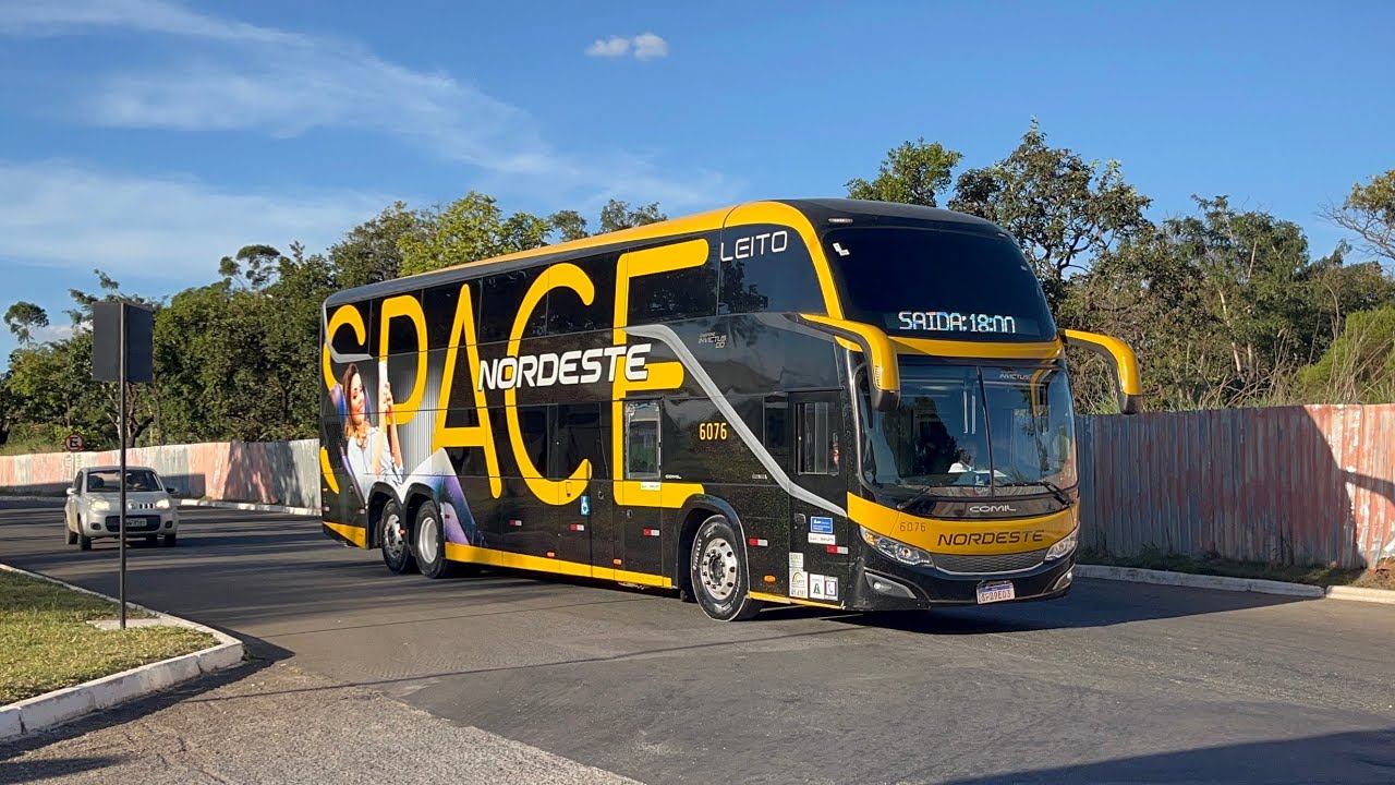 Movimento de ônibus na rodoviária de Brasília #bus
