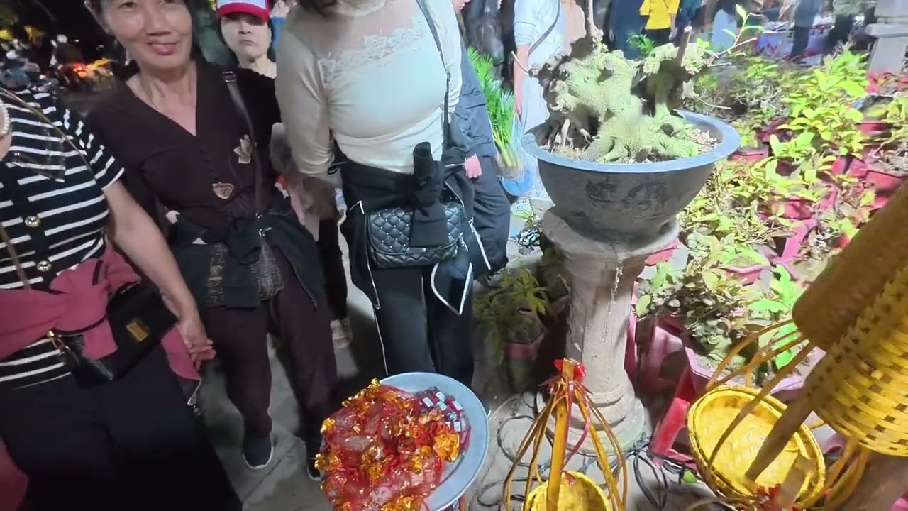 Khám phá thực tế Chợ Viềng Vụ Bản Nam Định