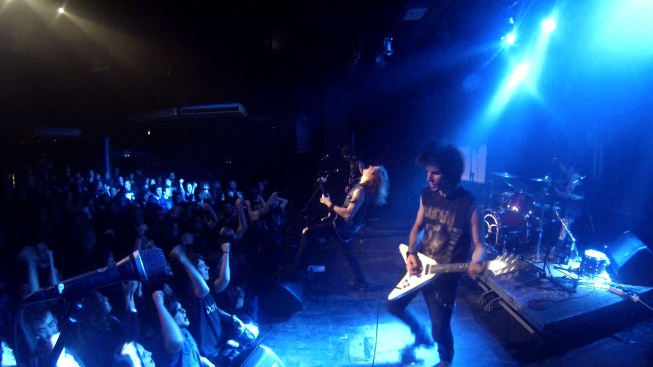 Blaze Out - Shining Blood [Official Videoclip] [Live Music Hall]