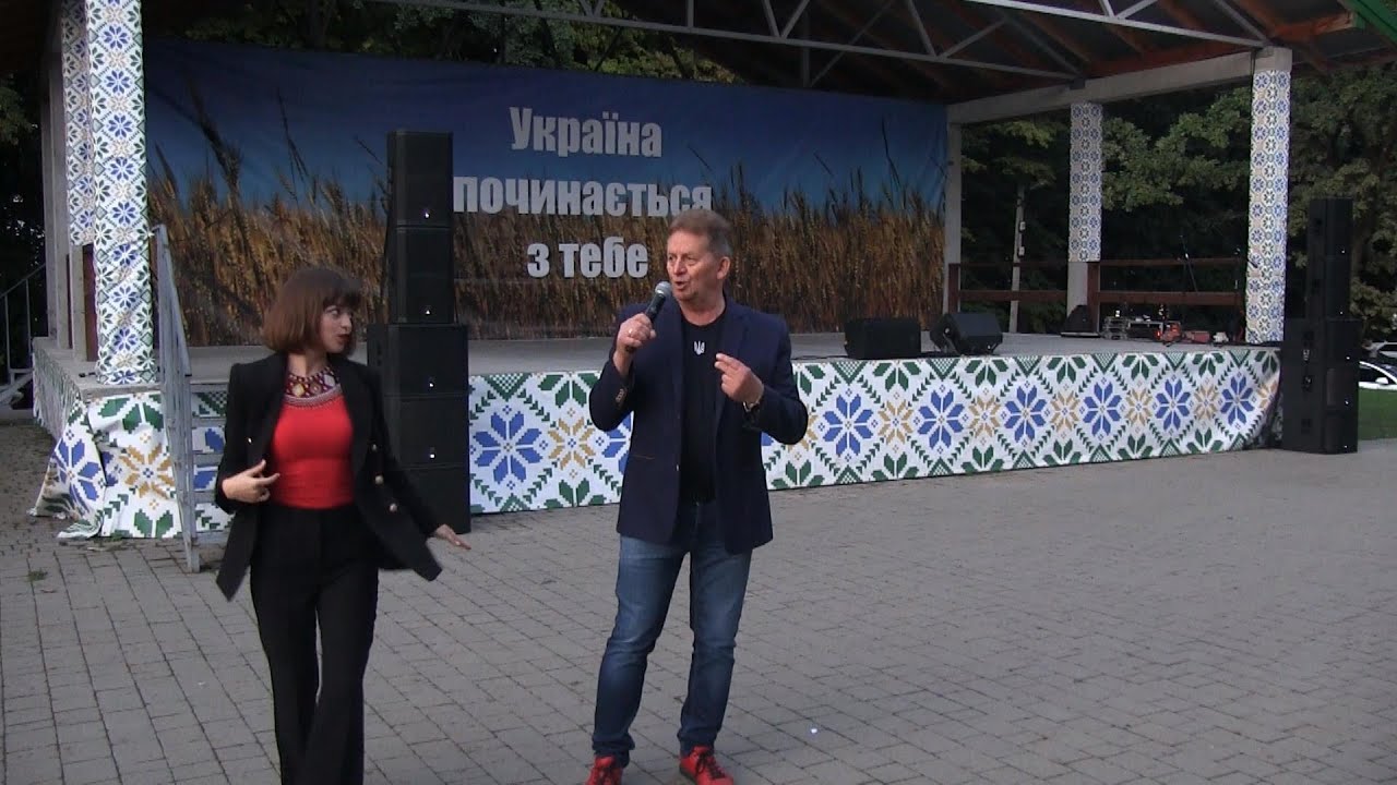 БОГДАН ЦІСІНСЬКИЙ  