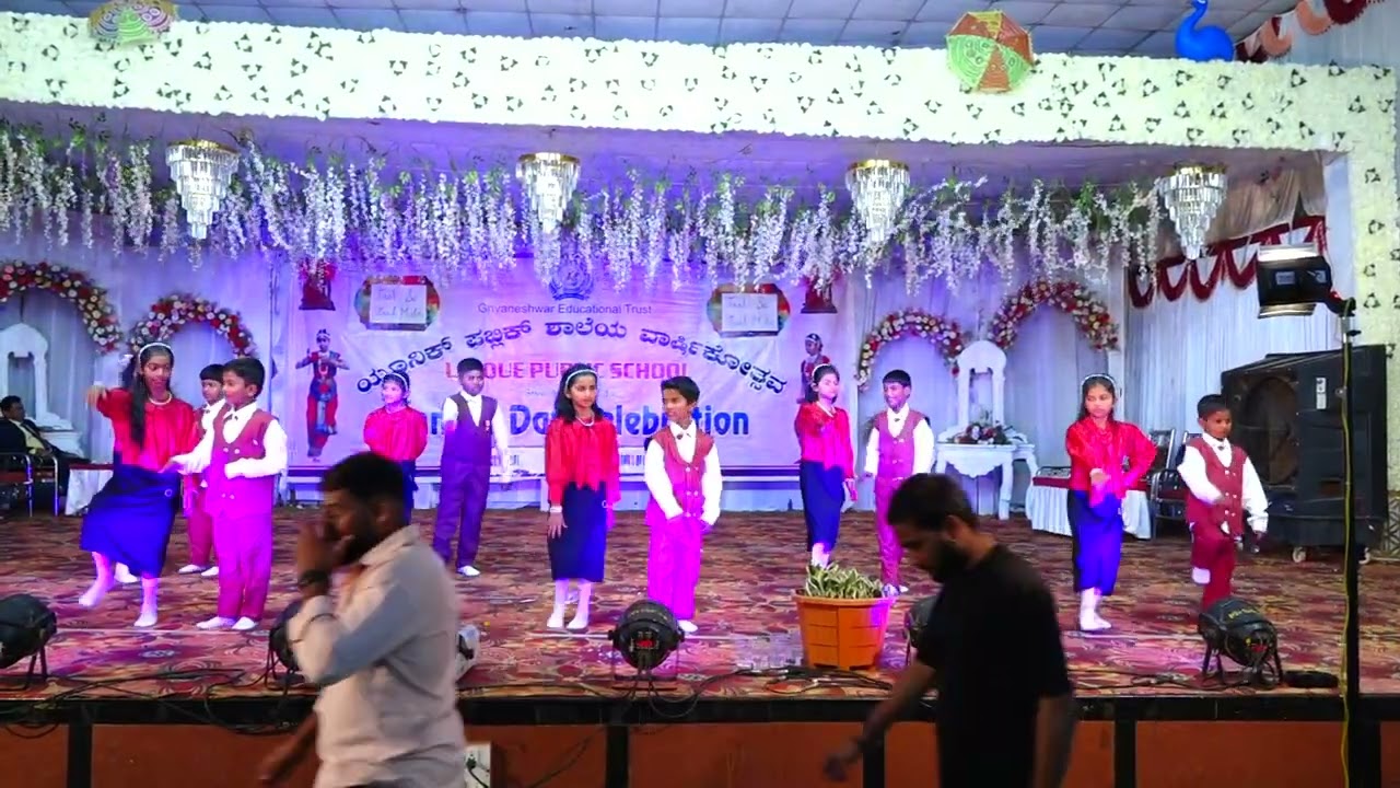Chinni gundalow by 2std A telugu dance