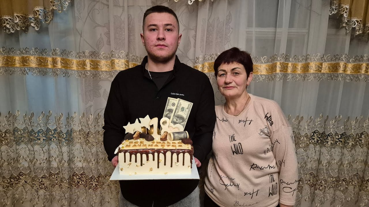 💕O surpriză neașteptată pentru scump nepot și finuț Maxim Pușcaș la aniversarea de 18 ani!!!💕