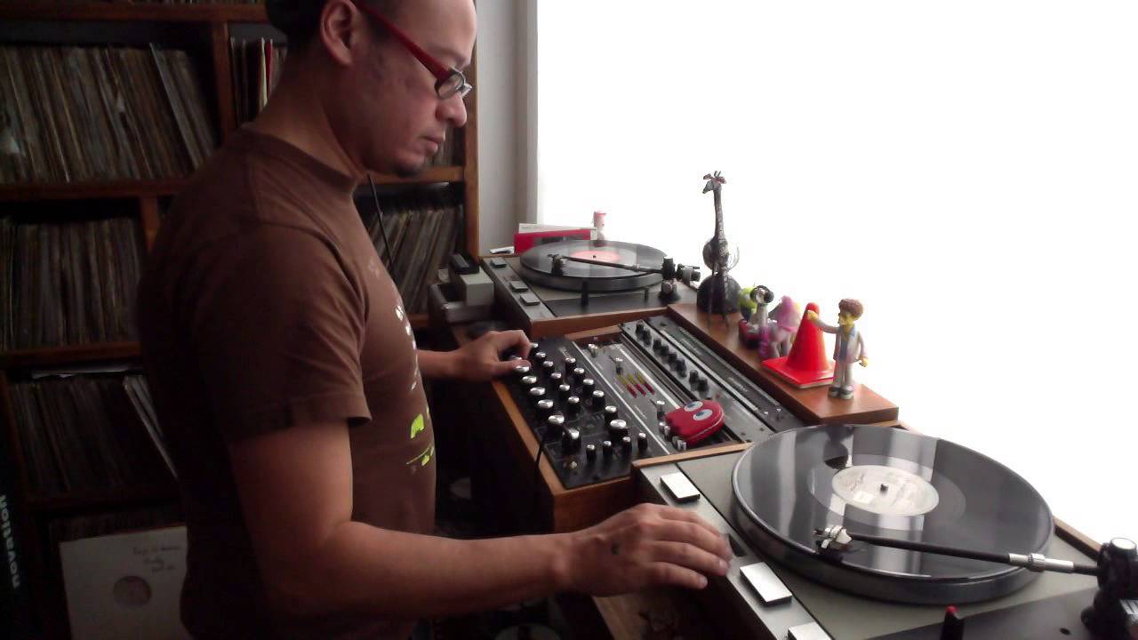 House and more Dj Set Urei 1620, Thorens TD-125 pt 02 27/02/14
